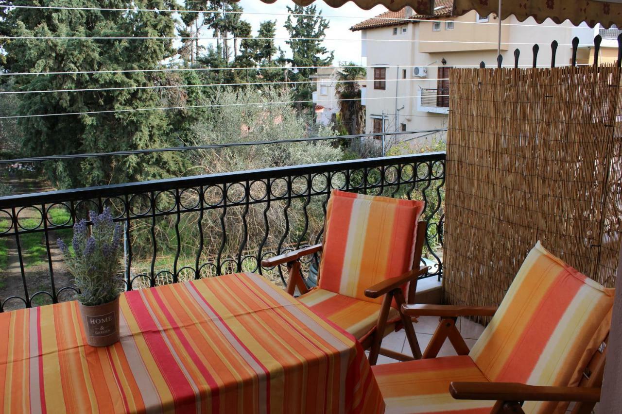 Souzana Rooms 1 Nea Plagia Exterior foto
